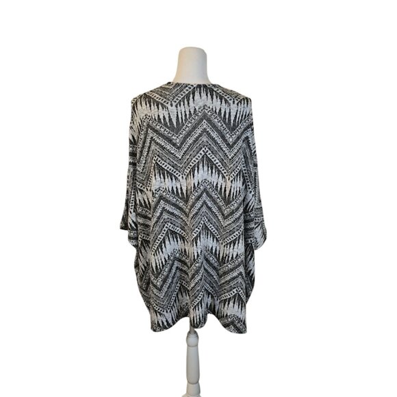Divided Oversized Cardigan Sweater Size Small Black Casual Bohemian Preppy - Picture 2 of 5
